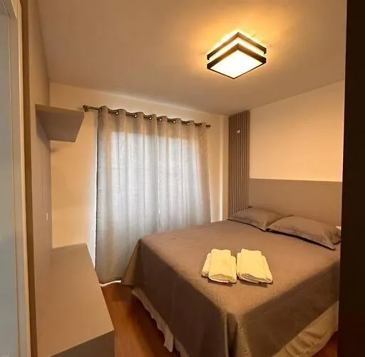 Apto C Piscina Em Exelente Localizacao